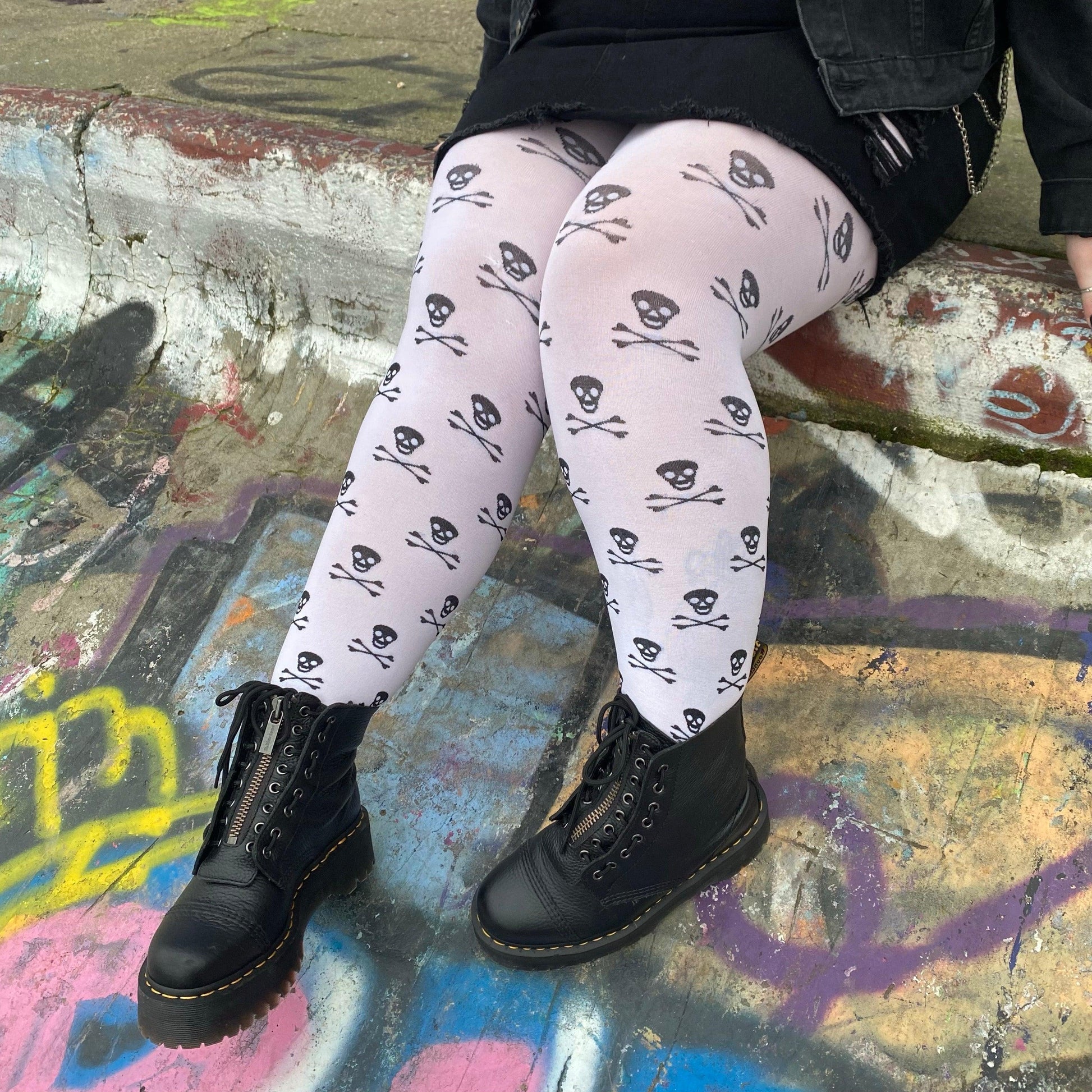 80 Denier Skullz Tights - Snow White - Snag