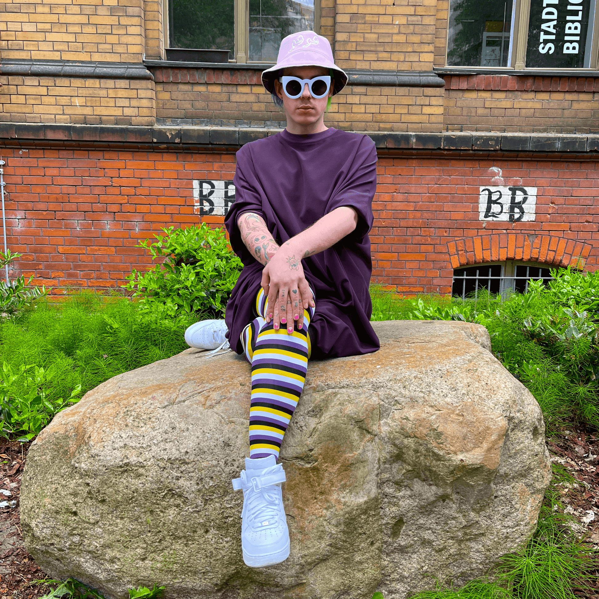 80 Denier Tights - Pride - Elliot - Snag