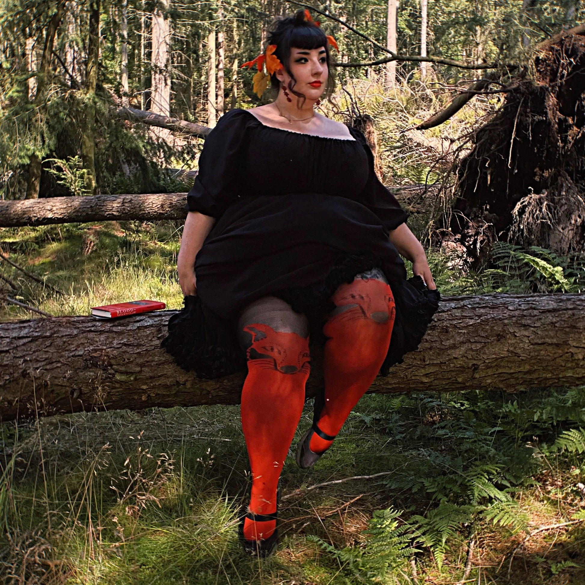 80 Denier Tights - Familiar - Snag